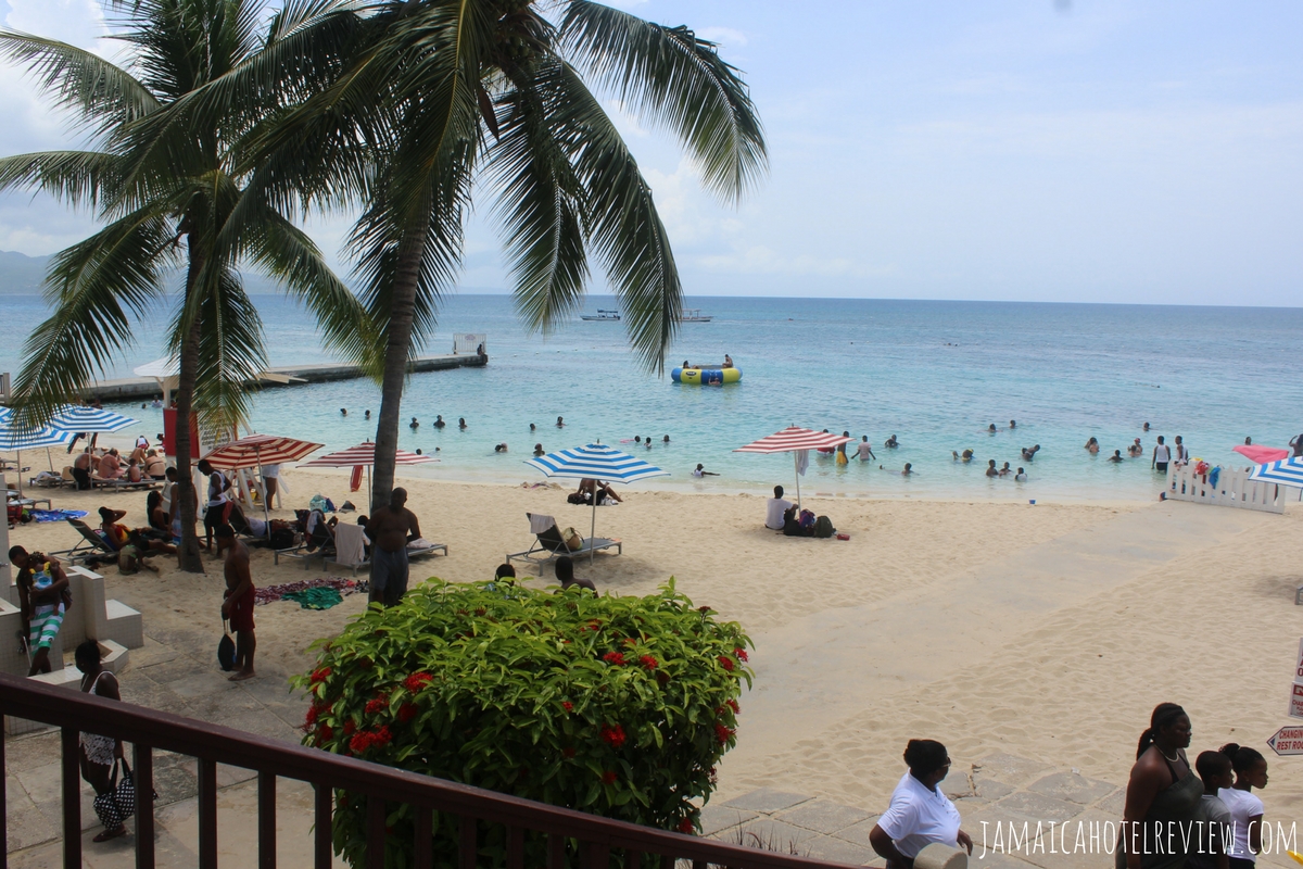 Doctors Cave Bathing Club, Montego Bay, Jamaica - Doctors Cave Beach