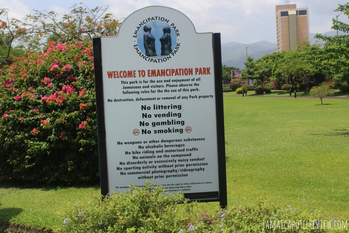 Emancipation Park in Kingston, Jamaica - Things to do in 